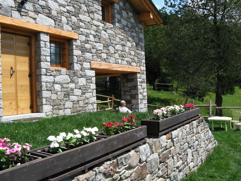 Agriturismo Valsaviore Cevo エクステリア 写真